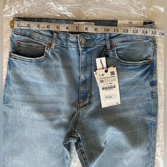 Zara. High waisted, Flare leg. Tall. 👍 Size 10❤️ - Picture 8 of 14